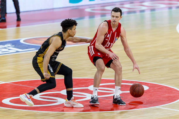 国新锐选手 国新锐选手